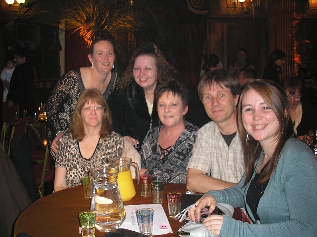 Table photo- SuzieQ, HardheadedSofthrtd, Cristalina, Marier, Jon Gregson and his daughter Rachel 