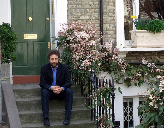 Al Eigner at Walham Grove, London exactely at the house where Cat Stevens lived between 1970 and 1975 and where Herbert sung and recorded with David Gordon the Demo for "Child for a day".