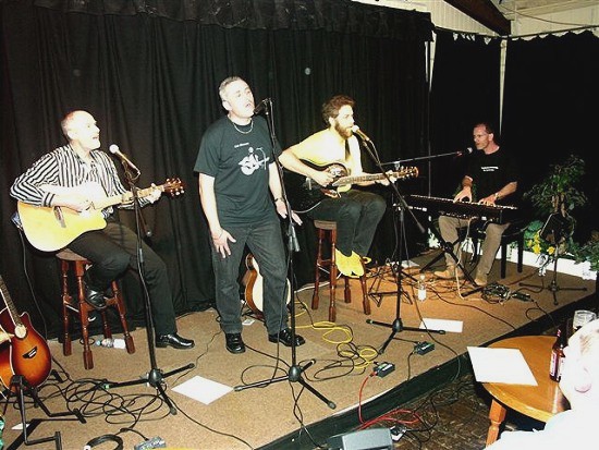 Albert Eigner (vocals, guitar, acoustic bass), Herbert Pilz (vocals, guitar) and Martin Reiter vocals, keyboards) with Michael Piper helping out with 'Longer Boats.