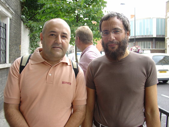 Jonas Soriano, Yusuf Islam and Alun Davies in London
