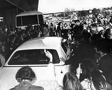 Cat Stevens in Limo