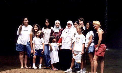 GROUP1D.JPG (28295 bytes)