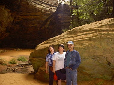 PKTRIO.JPG (24652 bytes)