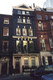 Curzon1.jpg (15829 bytes)