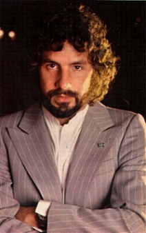 greyjacket.JPG (18615 bytes)