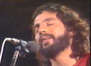 disco3.jpg (29194 bytes)